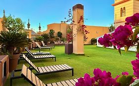 Magno Apartments Campana